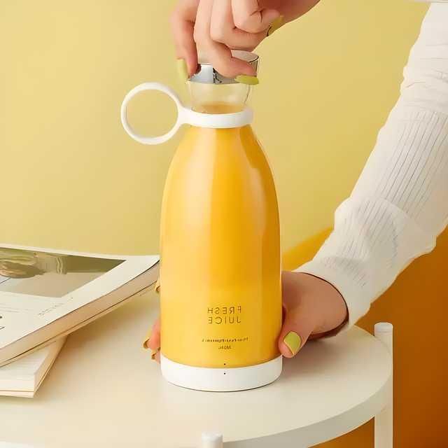 FreshJuice Portable Blender Bottle – Fruit Mixer & Smoothie Maker